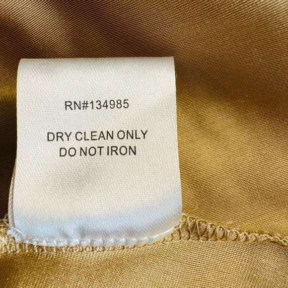 For Love & Lemons- Precoiso Feminine Garden Girl off shoulder mini dress.Size S - Picture 9 of 11